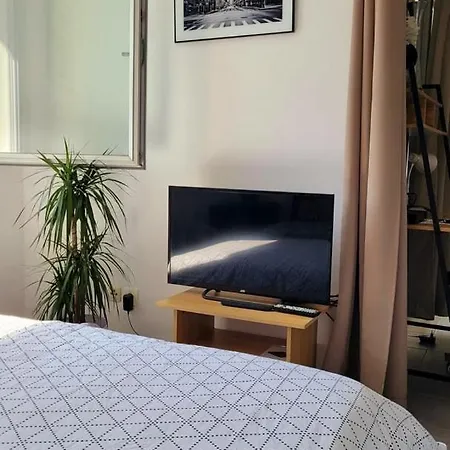 Proche Stade Toulousain - Blagnac - Parking Apartamento *